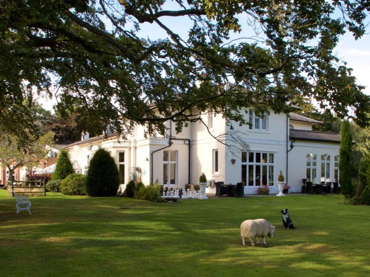 Wrexham Llyndir Hall Hotel, BW Signature Collection Chester Luaran gambar